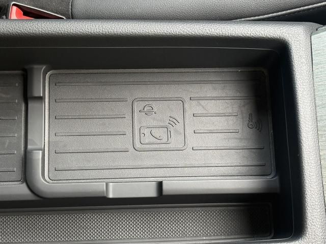 AUDI A4 2021 Image 31