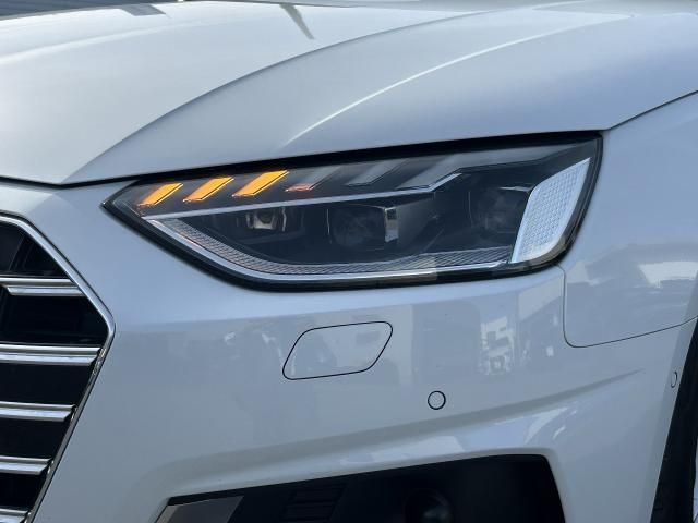 AUDI A4 2021 Image 31