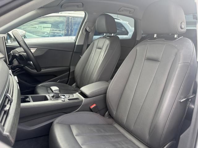 AUDI A4 2021 Image 31