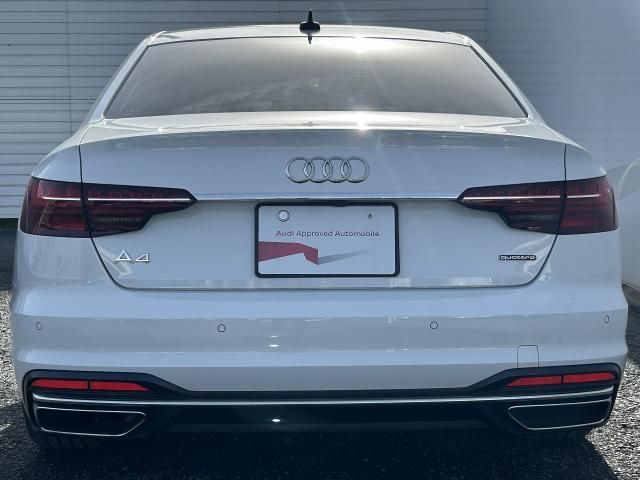 AUDI A4 2021 Image 31