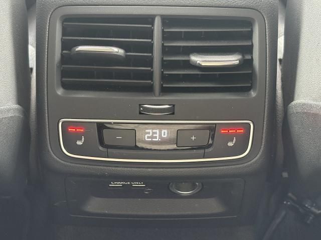 AUDI A4 2021 Image 31