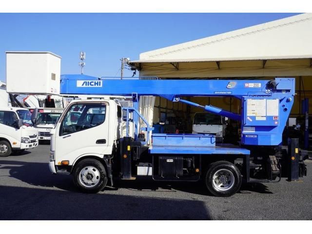 HINO DUTRO 2013 Image 31