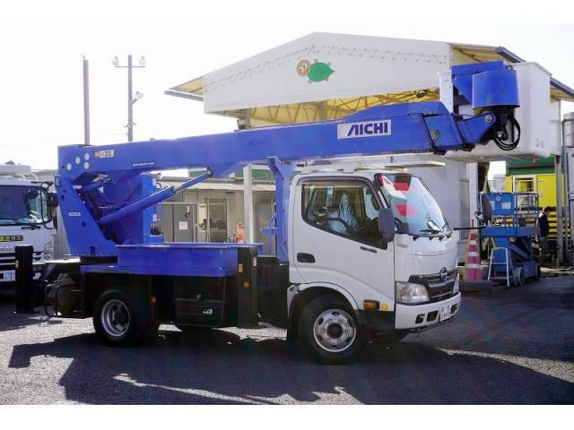 HINO DUTRO 2013 Image 31