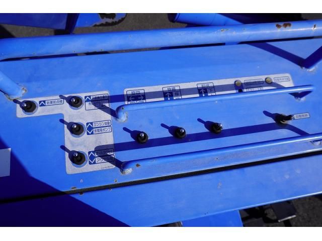 HINO DUTRO 2013 Image 31