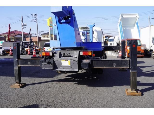 HINO DUTRO 2013 Image 31