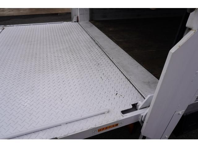 ISUZU ELF 2017 Image 31