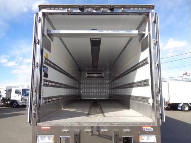 HINO PROFIA 2022 Image 31