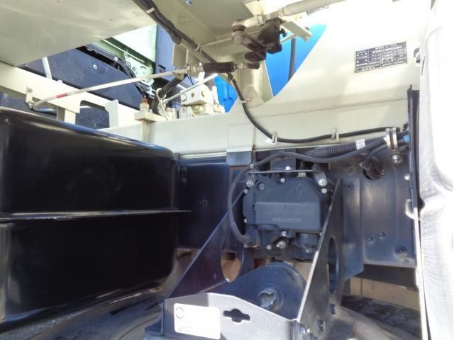 ISUZU GIGA 2019 Image 31