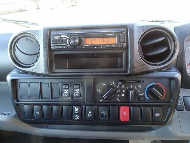 TOYOTA DYNA 2025 Image 31