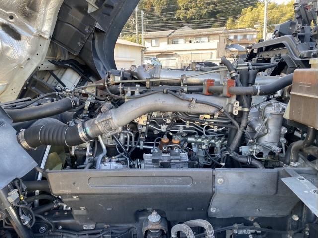 ISUZU GIGA 2018 Image 31