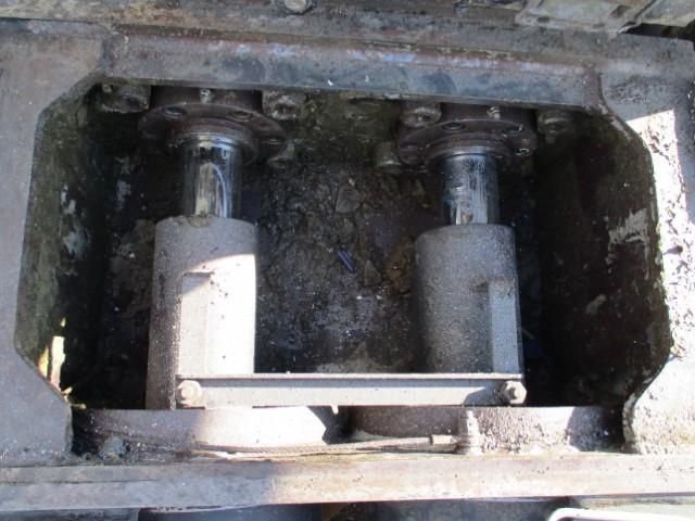 HINO PROFIA 2014 Image 31