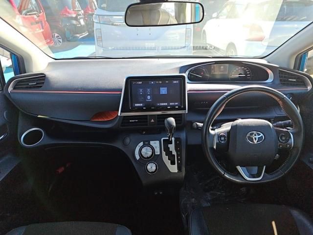 TOYOTA SIENTA HYBRID 2020 Image 31