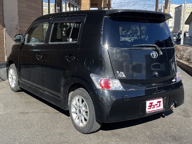 TOYOTA BB 2012 Image 31