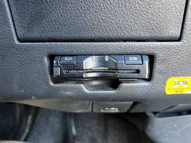 TOYOTA BB 2012 Image 31