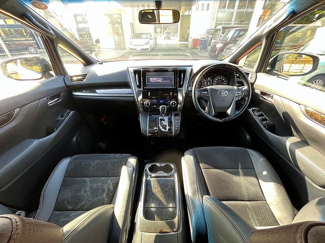 TOYOTA ALPHARD 2016 Image 31