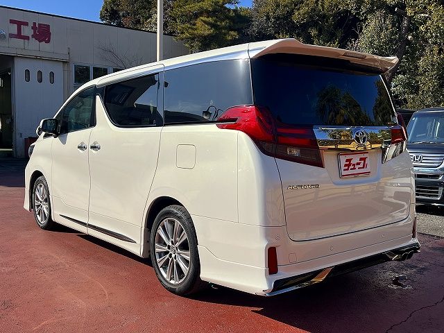 TOYOTA ALPHARD 2016 Image 31