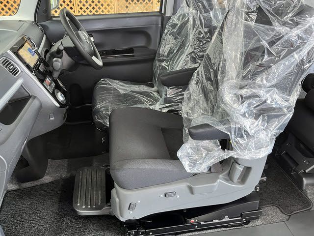 DAIHATSU TANTO CUSTOM 2019 Image 31