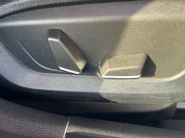 BMW 5SERIES SEDAN 2016 Image 31