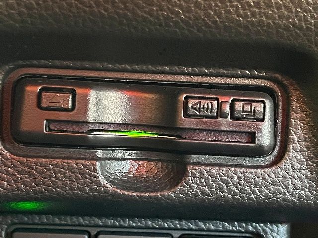 HONDA N BOX CUSTOM 2023 Image 31