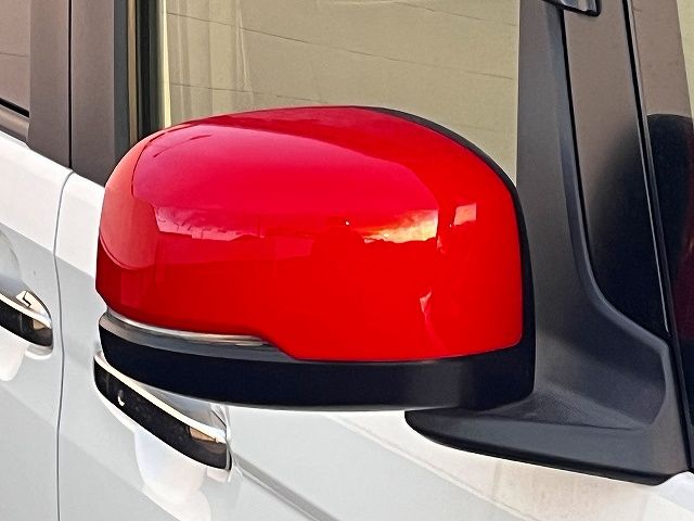 HONDA N BOX CUSTOM 2023 Image 31