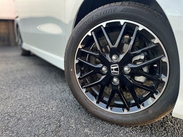 HONDA N BOX CUSTOM 2023 Image 31