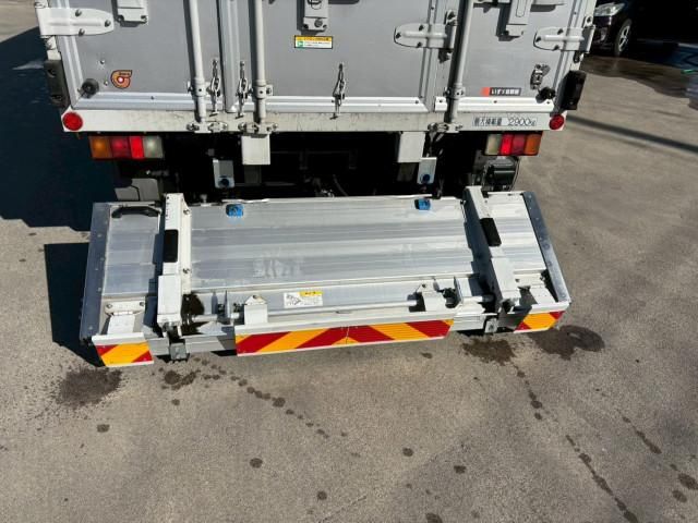 ISUZU ELF 2018 Image 31