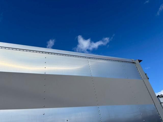 ISUZU ELF 2018 Image 31