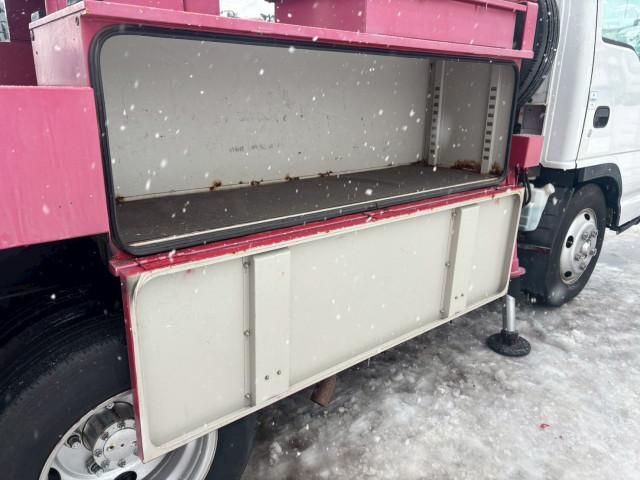 ISUZU ELF 2007 Image 31