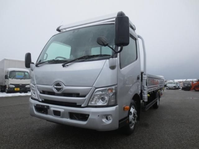 HINO DUTRO 2022 Image 31
