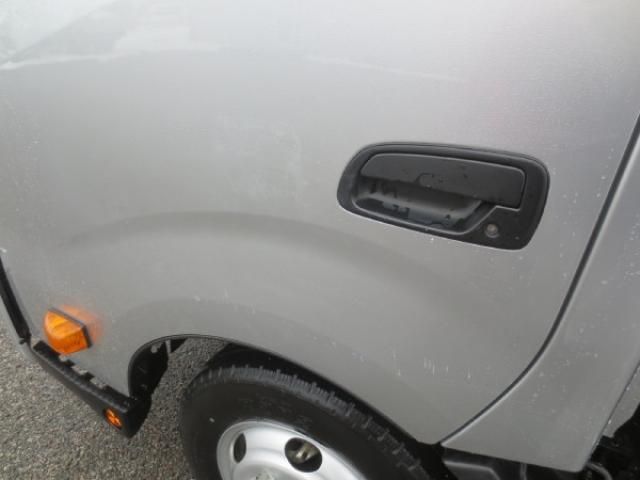 HINO DUTRO 2022 Image 31