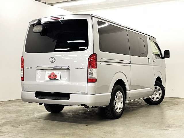 TOYOTA HIACE VAN 2WD 2021 Image 31