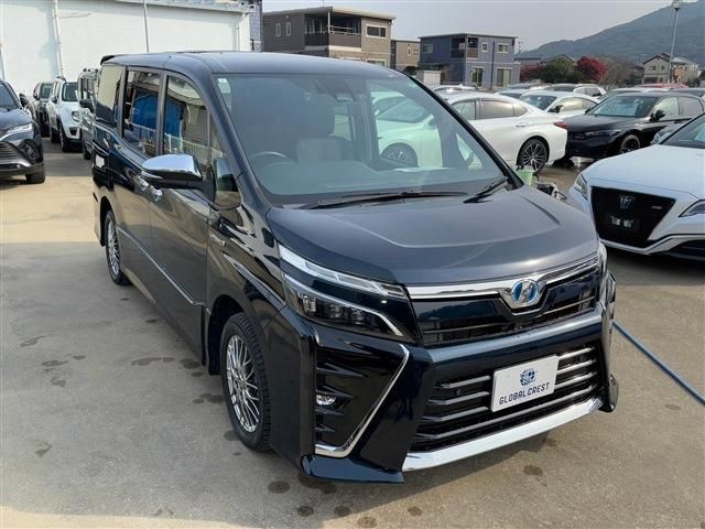 TOYOTA VOXY HYBRID 2019 Image 31