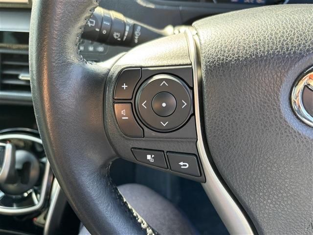 TOYOTA VOXY HYBRID 2019 Image 31