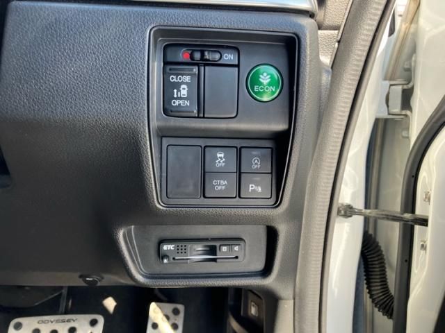 HONDA ODYSSEY 4WD 2014 Image 31