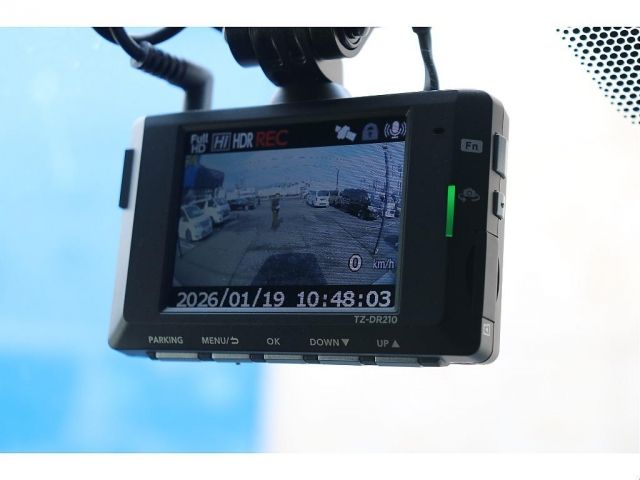 TOYOTA HIACE VAN 4WD 2023 Image 31