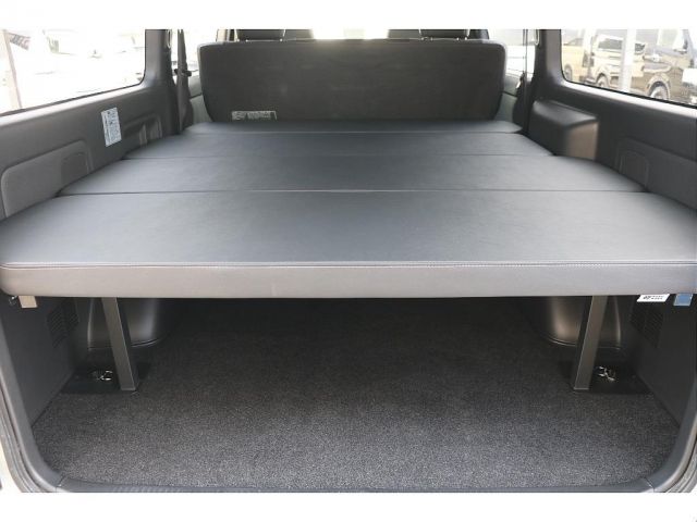 TOYOTA HIACE VAN 4WD 2023 Image 31