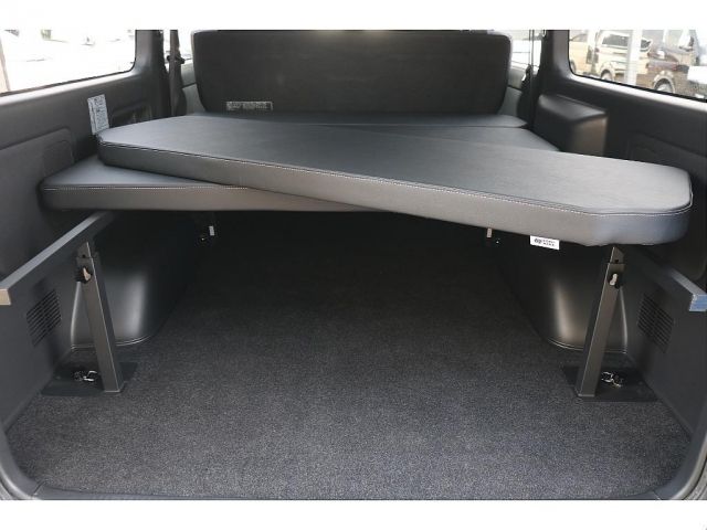 TOYOTA HIACE VAN 4WD 2023 Image 31