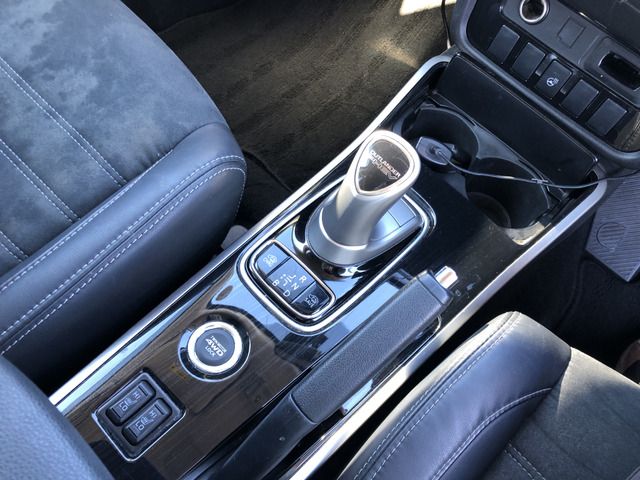 MITSUBISHI OUTLANDER PHEV 2016 Image 31