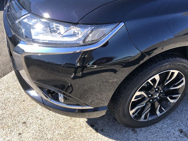 MITSUBISHI OUTLANDER PHEV 2016 Image 31