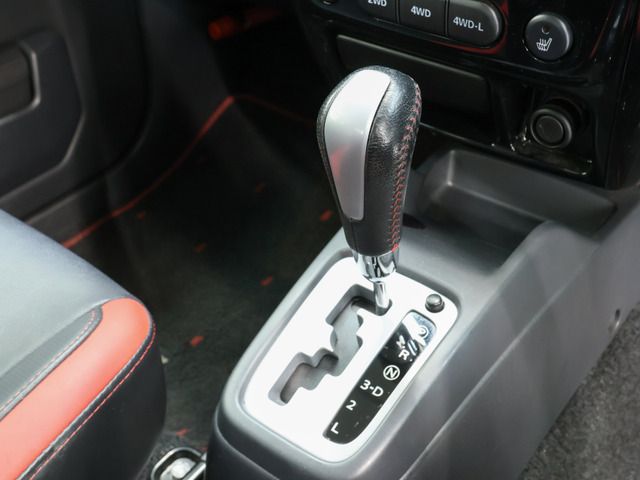 SUZUKI JIMNY 4WD 2014 Image 31