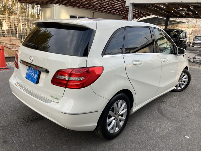 MERCEDES BENZ B CLAS 2012 Image 31