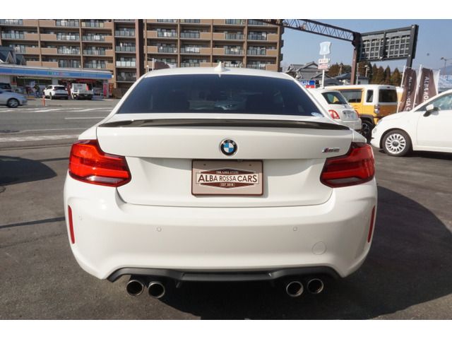 BMW M2 COUPE 2018 Image 31