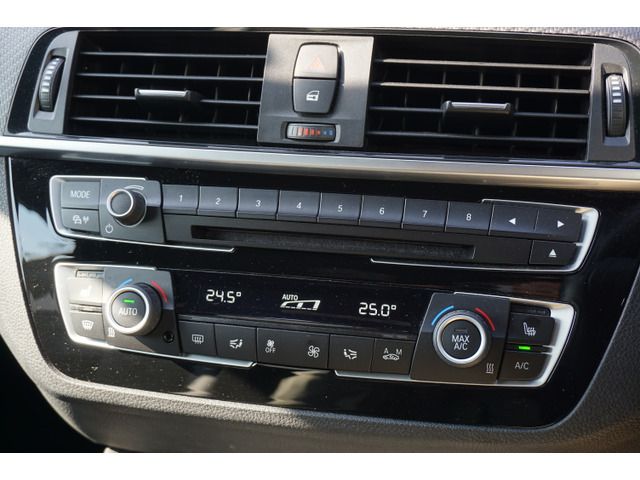 BMW M2 COUPE 2018 Image 31