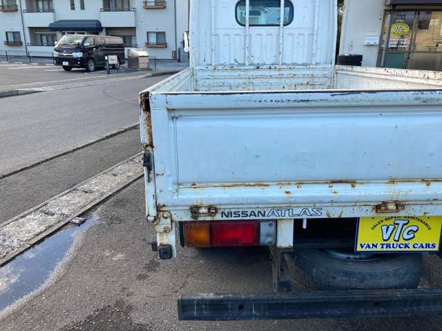 NISSAN ATLAS 2012 Image 31