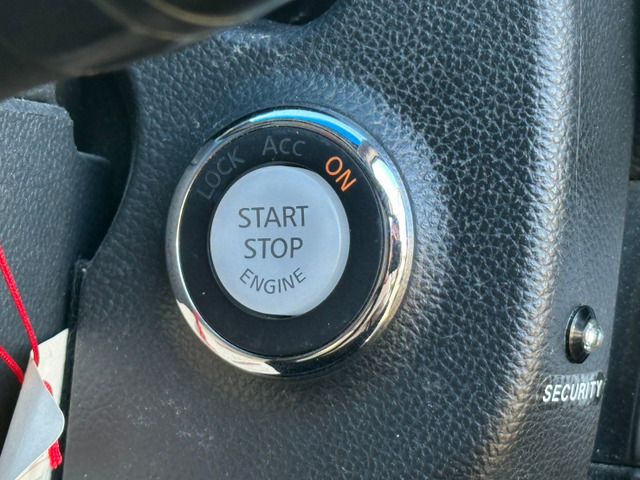 NISSAN SKYLINE 2011 Image 31