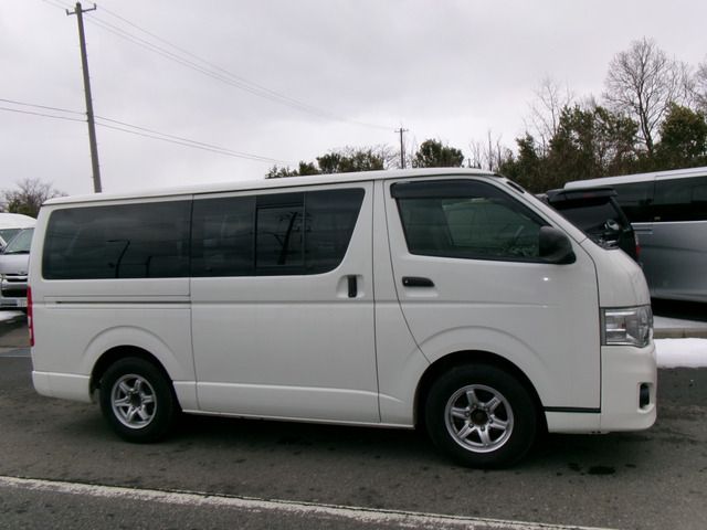 TOYOTA HIACE VAN 4WD 2013 Image 31
