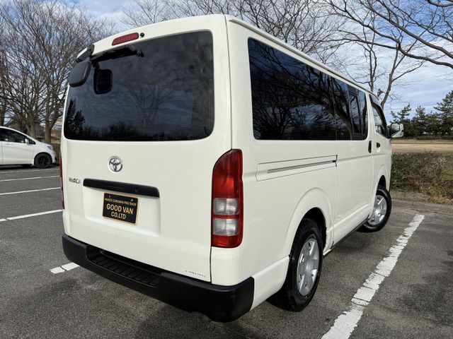 TOYOTA HIACE VAN 4WD 2010 Image 31