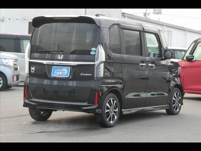 HONDA N BOX CUSTOM 2019 Image 31