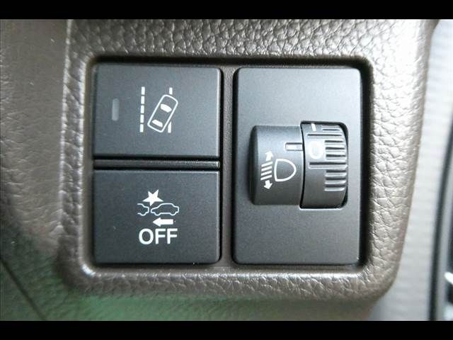 HONDA N BOX 2020 Image 31