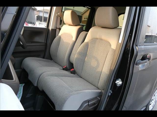 HONDA N BOX 2020 Image 31